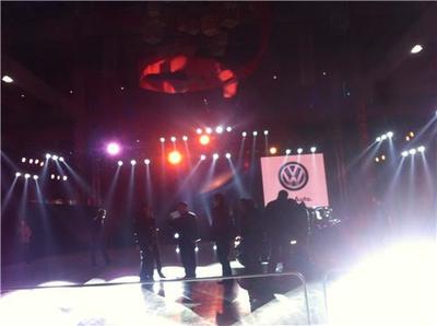 北京視聽設備出租圖片,燈光音響出租圖片,北京舞臺搭建圖片-中科商務網-自然之音(北京)廣告